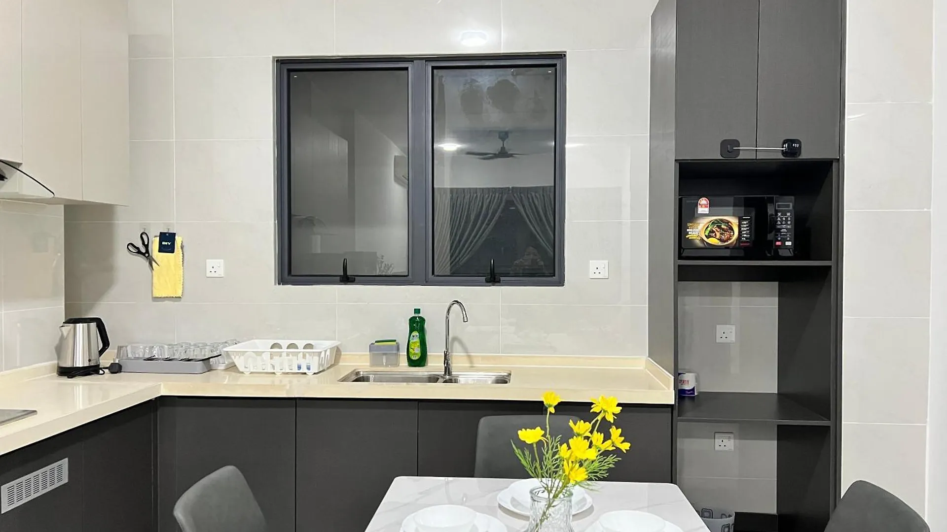 ג'והור בהרו Cozy City View 3R3B Countrygarden Jb 0*, ג'והור בהרו